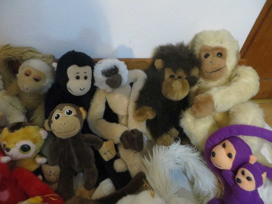 Плюшени маймунки