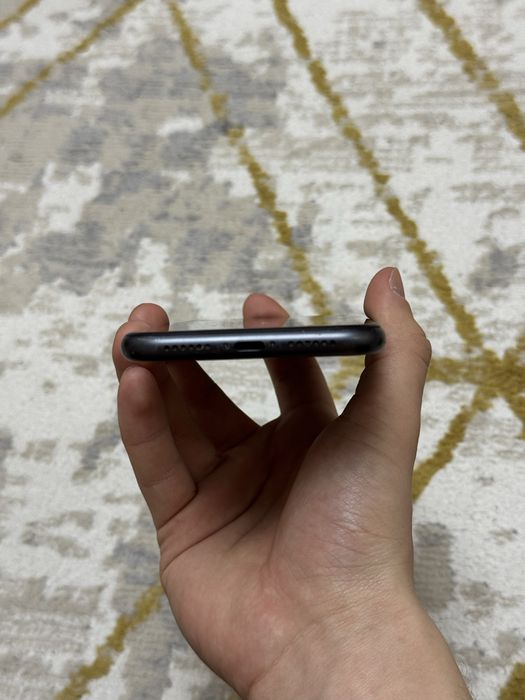 Iphone 11 64гб/100%