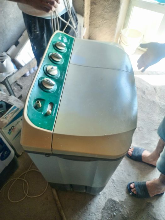 Стиральная маши странный машина LG 600 кВт продается