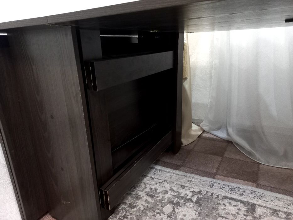 Стол  книжка б/у