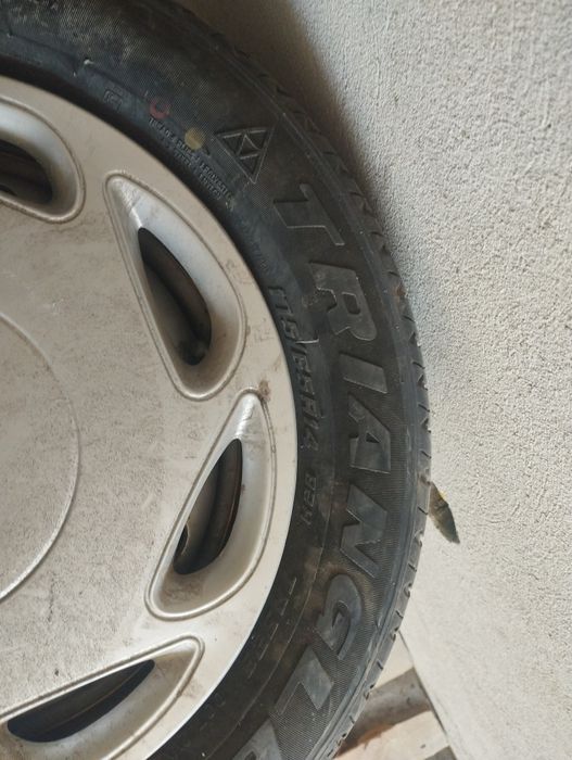 Продал шыны почти новый