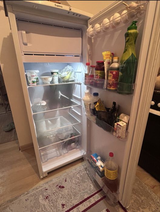 Продам холодильник