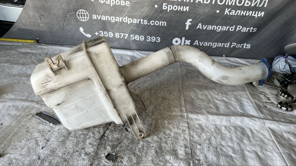 Hyundai Tucson 2004- казанче за чистачки