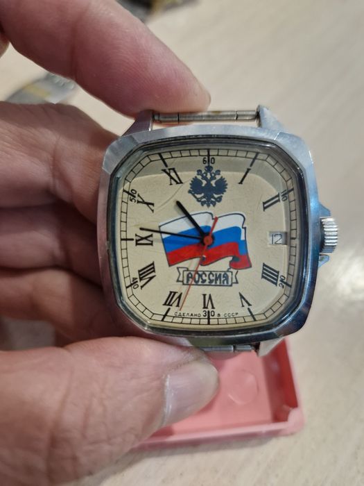 Продам мужские часы