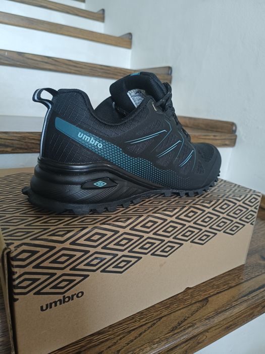 Adidași  UMBRO  - Noi
