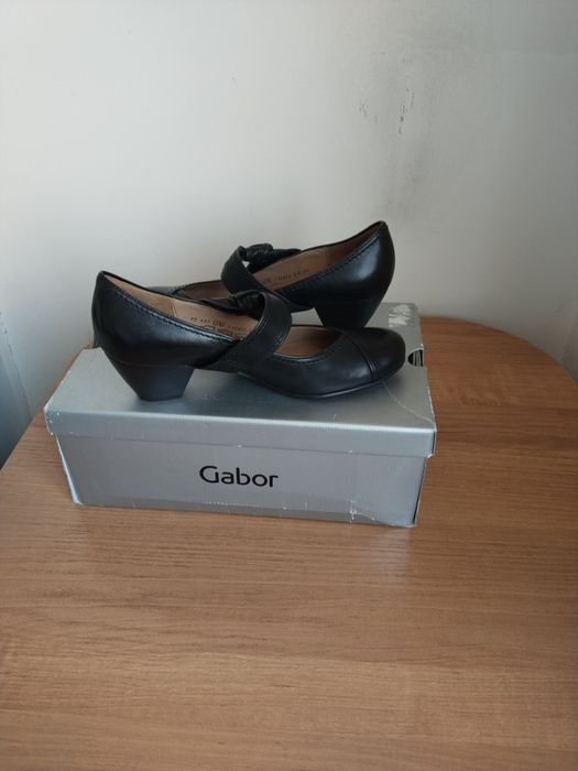 Туфли женские кожаные