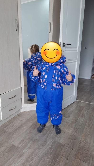 Продам детский комбинезон зимний 98-104