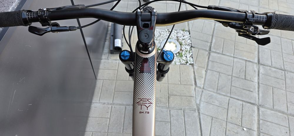 Планински Карбонов велосипед LAPIERRE JESTY AM CF 7.9 (L размер)