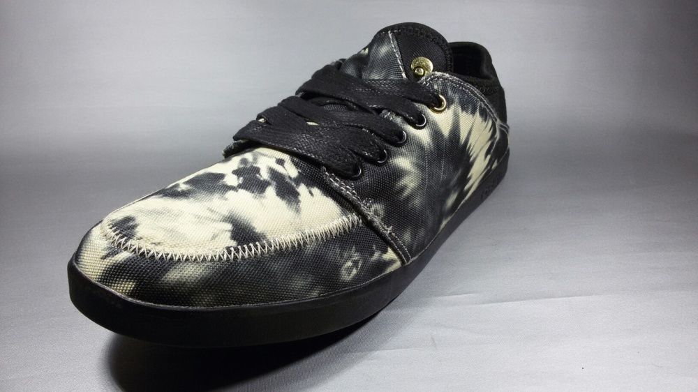Osiris slim nou nr 42 designed in USA pantofi sport casual adidasi Mare • OLX.ro