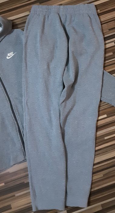 (S) NIKE оригинални екипи 2 части
