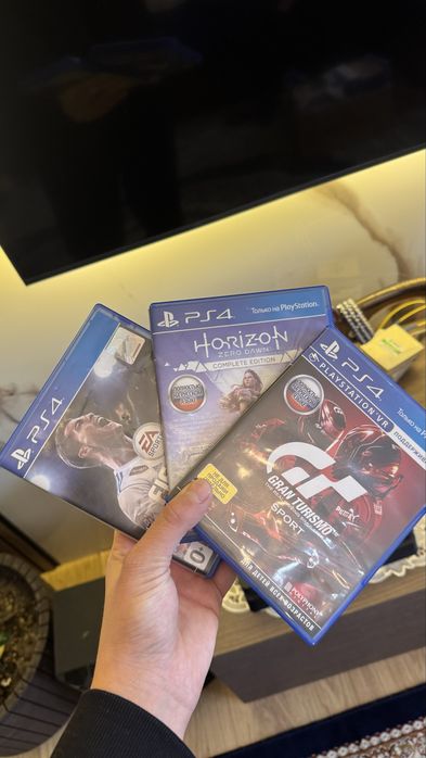 ps4 slim продам.