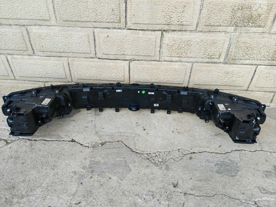 Фарове Renault 4 E-Tech LED / Маска стъкло Renault 4 E-Tech / Фарове Рено 4 Оригинални