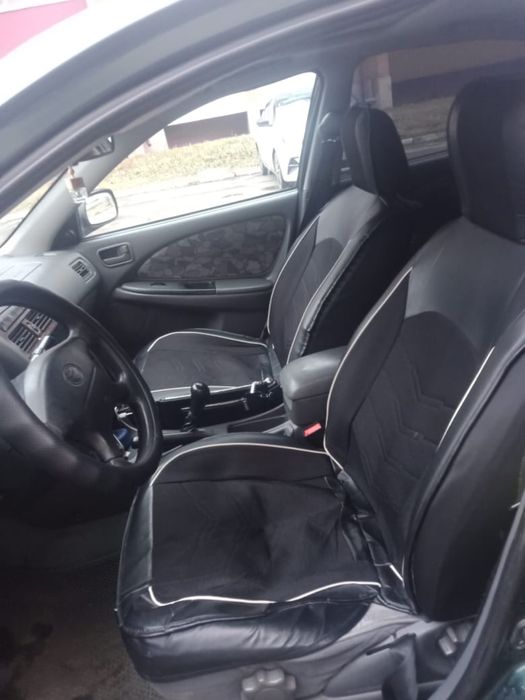 Продам Toyota avensis