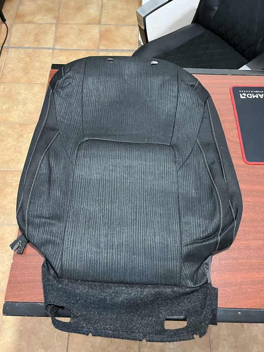 Set tapiterie originala Toyota Hilux  scaune fată  stofă 2016 - 2025