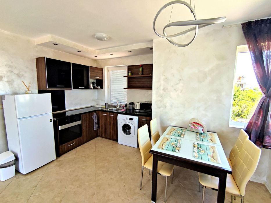 Дава се под наем Двустаен апартамент в Созопол - 65 кв.м за 330 € - Снимка #5
