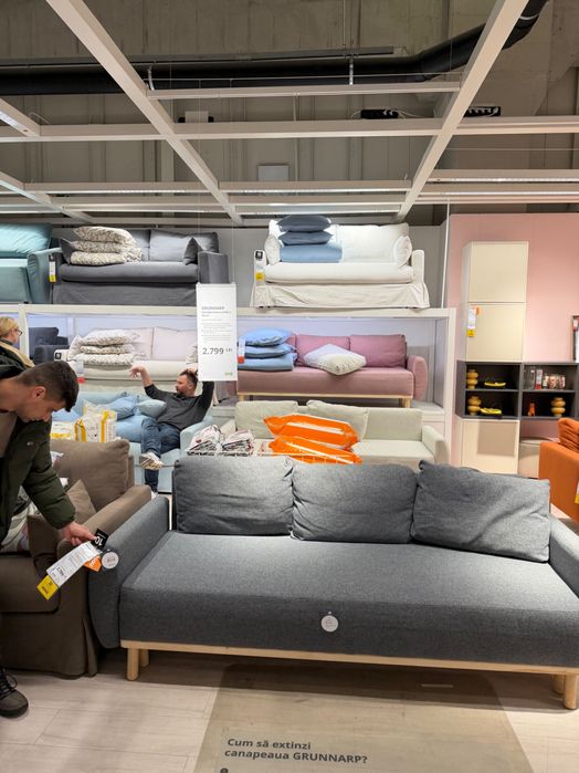 Canapea Ikea în stare excelentă