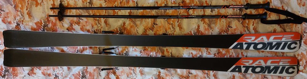 Schiuri adulti ski alpin: ATOMIC RACE10 DualTorsionBar; Head XRC400i