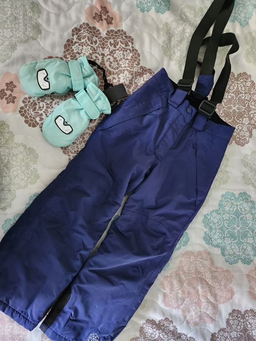 Рокли, якета, блузки, гащеризон Zara, H&M