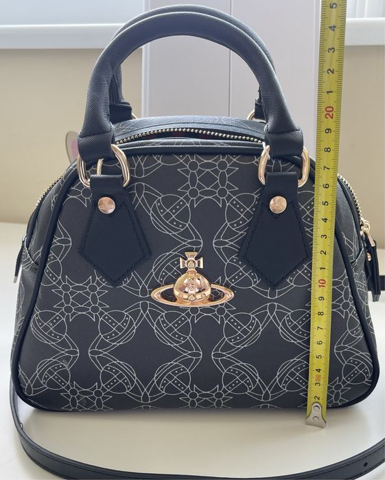 Vivienne Westwood - Yasmine Logomania Monogram / Black / Нова