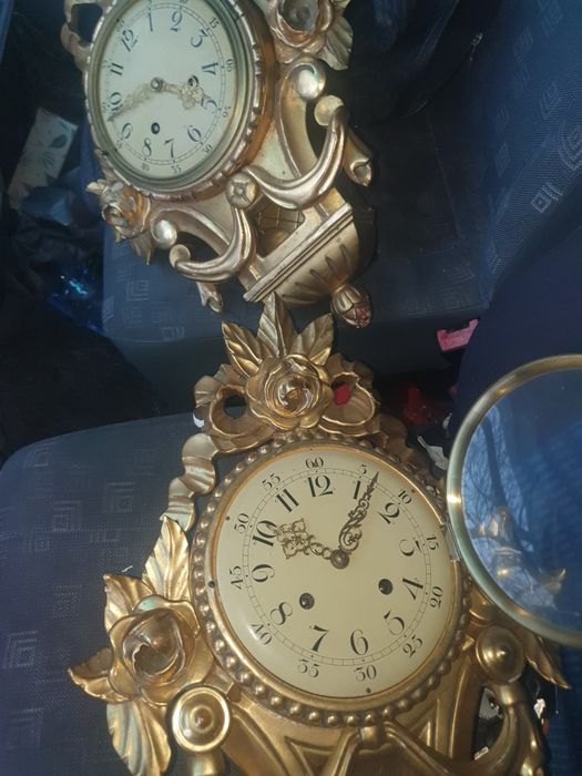 Стари стенни часовници