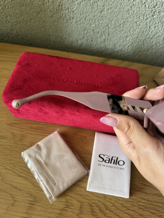 Слънчеви очила Carolina Herrera