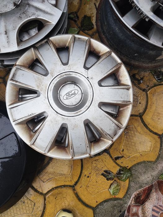 Capace  originale Ford  R14 și Mercedes