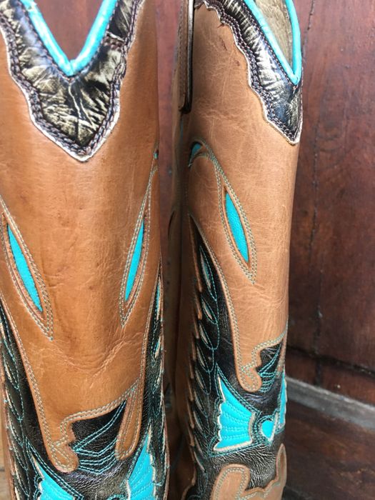 Освежаване на кожени изделия