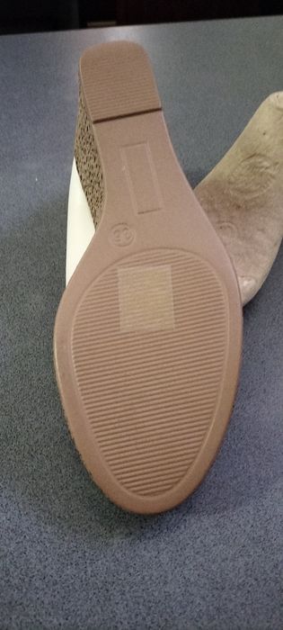 Pantofi dama eleganti