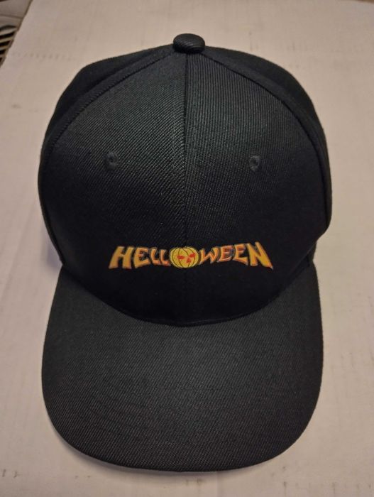 Шапки  с  кузирка