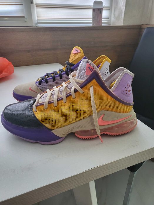 Баскетболни Кецове NIKE