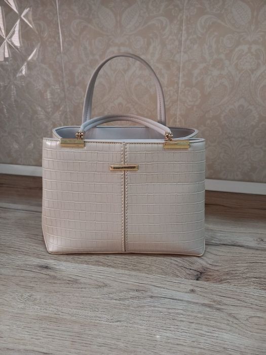 Сумка женские красивая