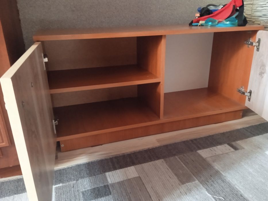 Продается тумба.