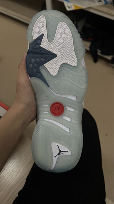 Jordan Jumpman Two Trey