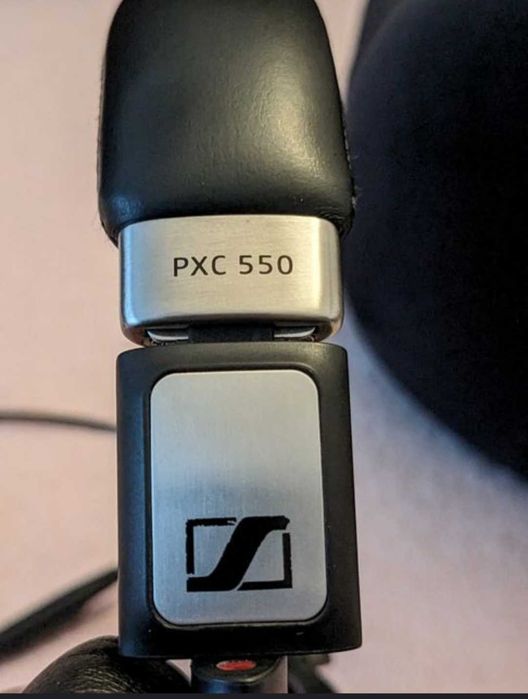 casti wireless Sennheiser PXC 550