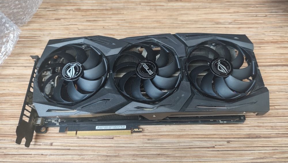 Видеокарта Asus rog strix rtx 2060 super oc 8gb 256 bit