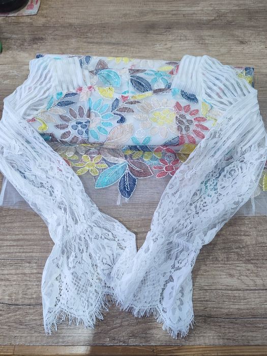 Продам шикарные платья