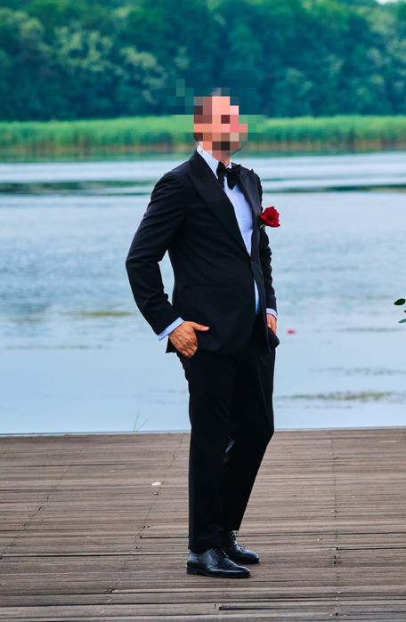 Costum de ceremonie marca Viggo, creat de celebrul designer Cătălin Bo