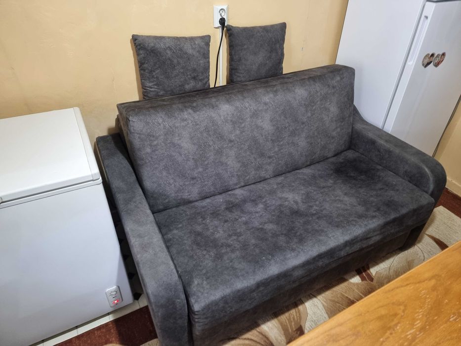 Mobila, pat, canapele, comode