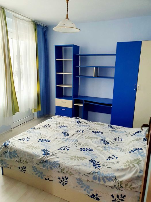 Inchiriez apartament 3 camere in Constanta, contral