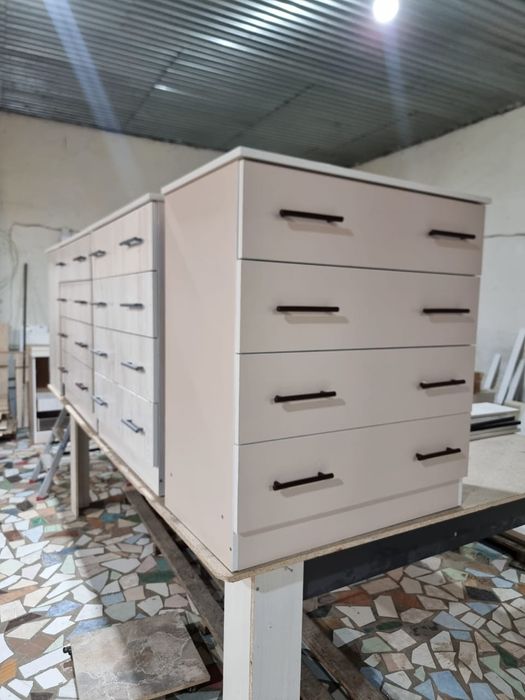 Мебель для дома комоды