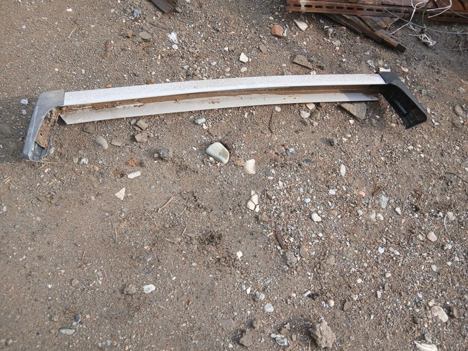 Ниваның заттары сатылады