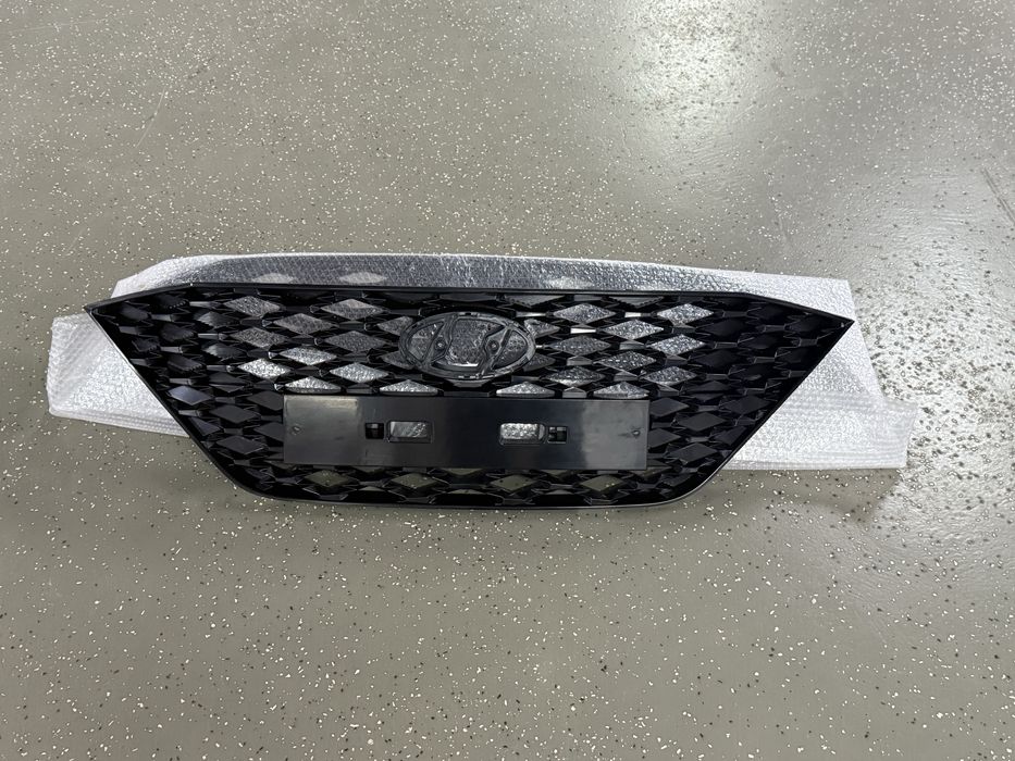 Решетка радиатора Акцент 17-20