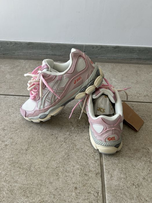 Asics Gel NYC Roz Double Laces