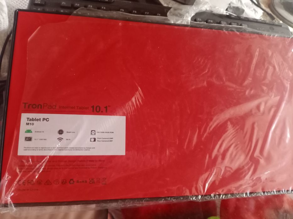 Планшет новый  в упаковке