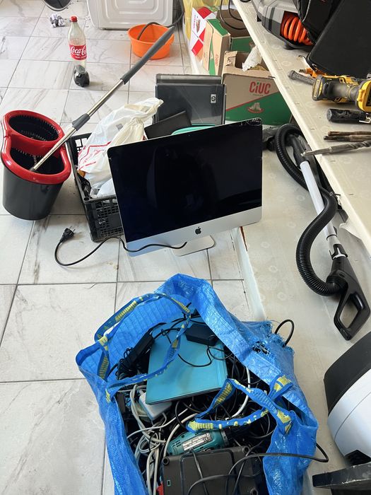 Vand diverse leptopuri tabelete telegoane