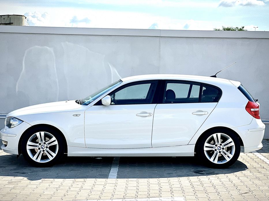 BMW 1 Series 2011 — imagine 5