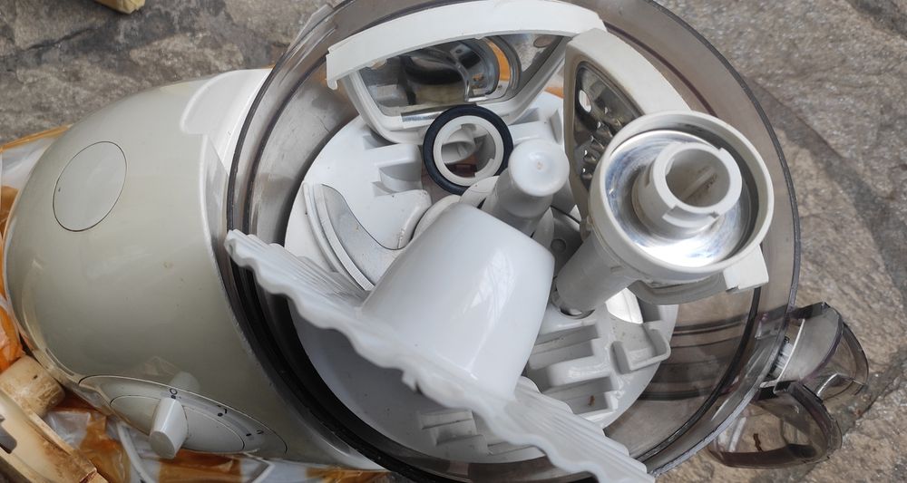2 бр. кухненски роботи Moulinex ovatio 2 duо и press