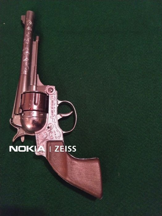 Детски кабзен пистолет