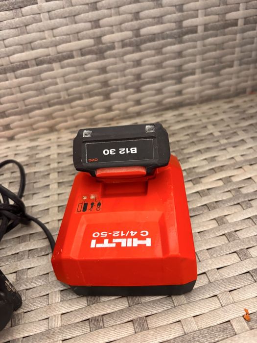 Laser hilti PM 30-MG 360grade raza verde
