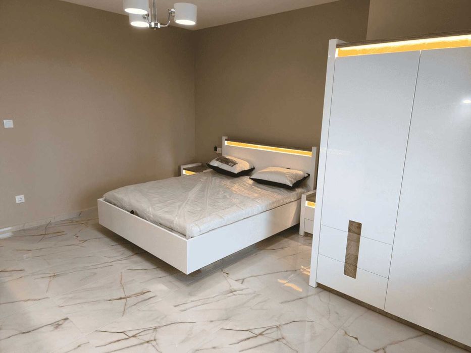 Двустаен апартамент в Дианабад